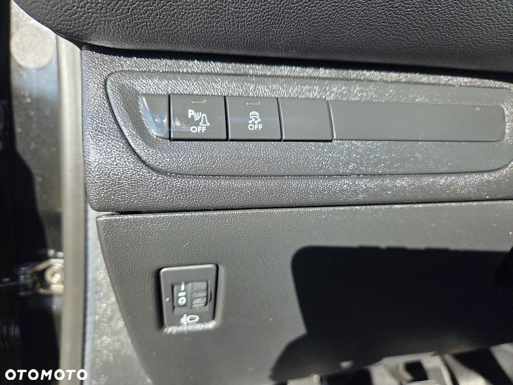 Peugeot 208 68 VTI Active - 23