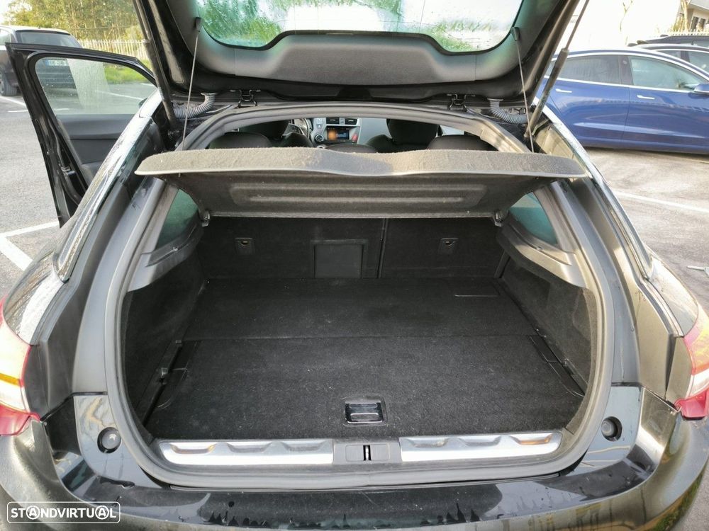 Citroën DS5 2.0 HDi Hy4 So Chic CMP6 88g - 17