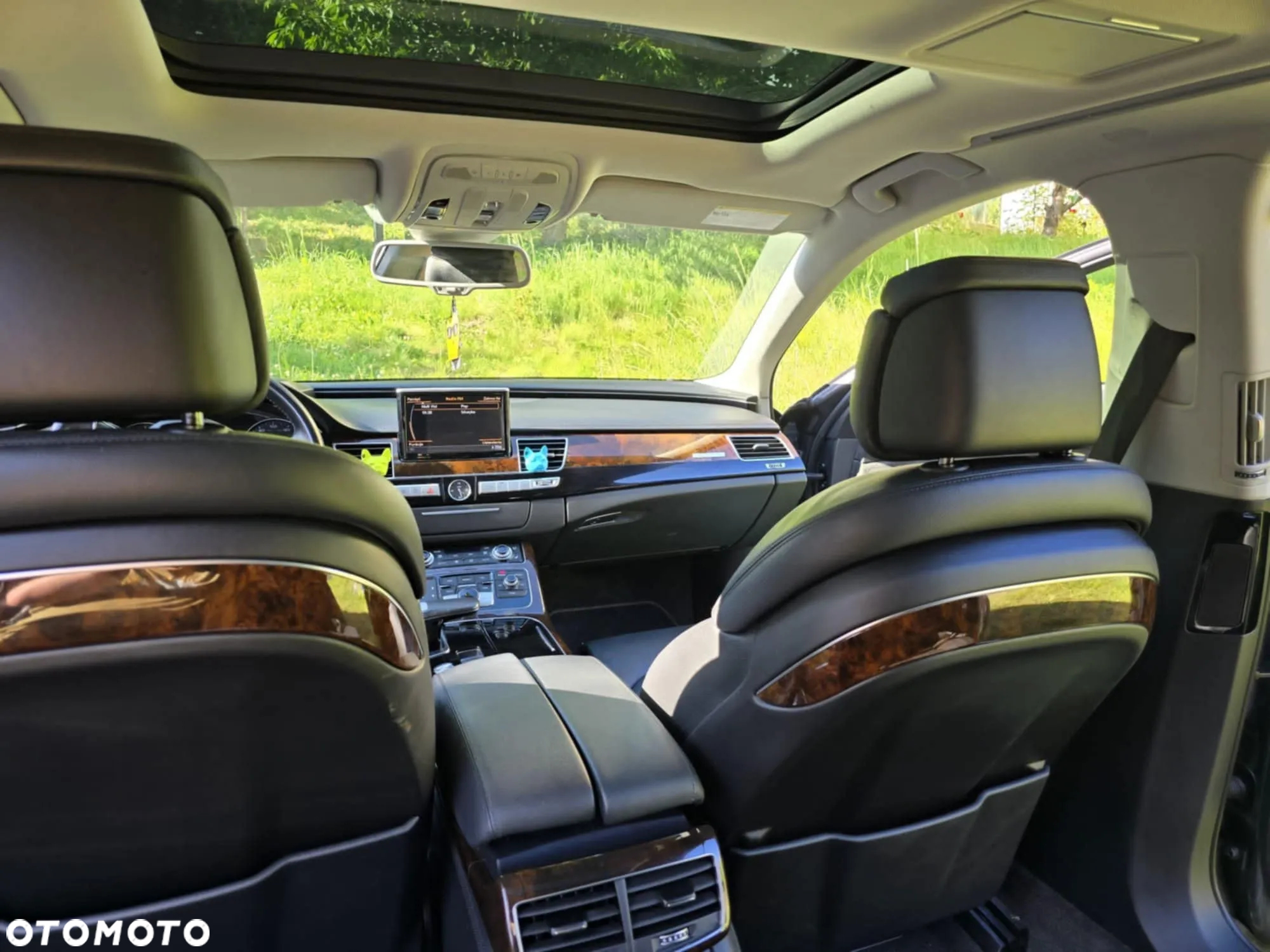 Audi A8 - 14