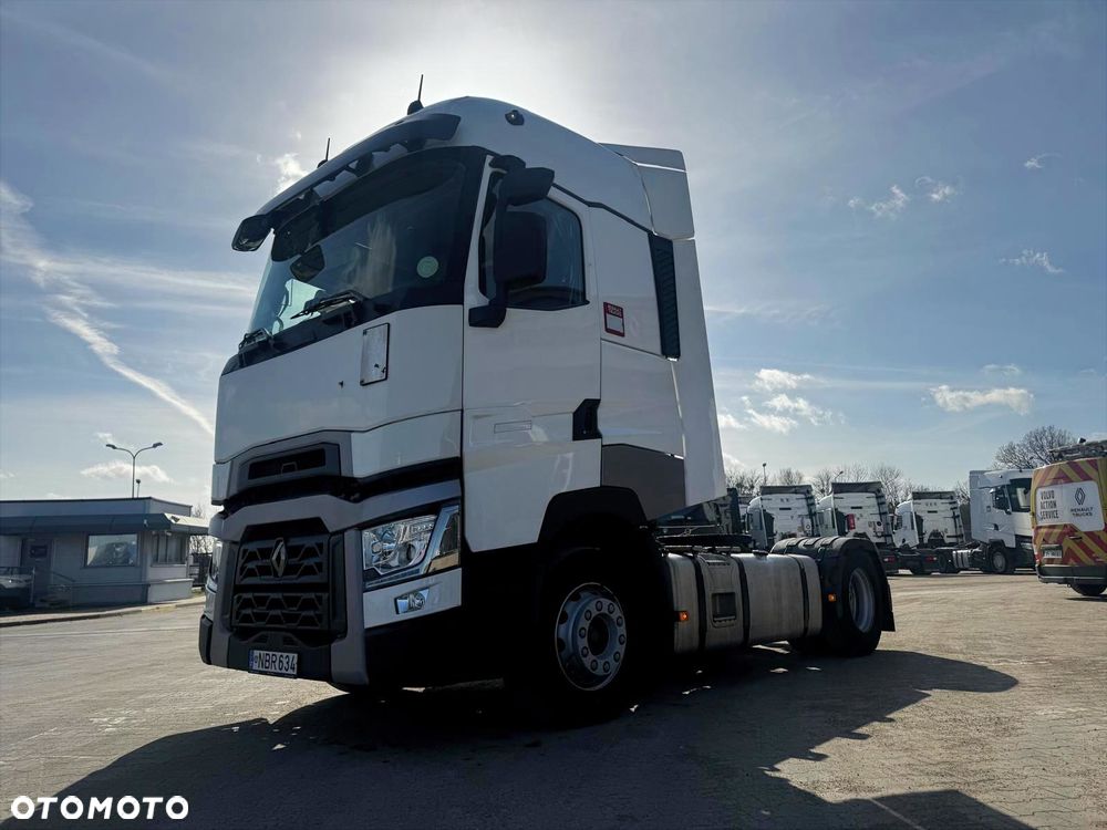 Renault T480 High Cab - 1