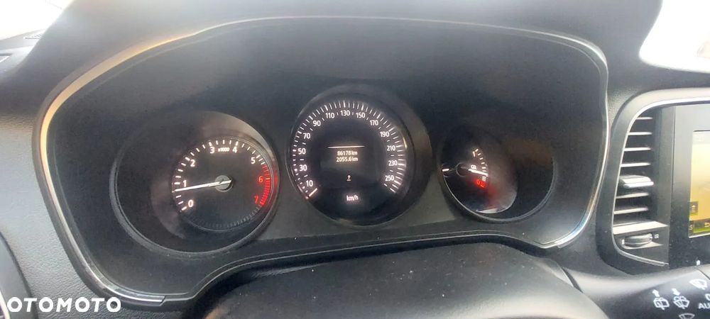 Renault Megane 1.2 Energy TCe Life - 6