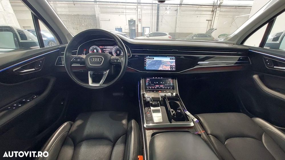 Audi Q7 - 7
