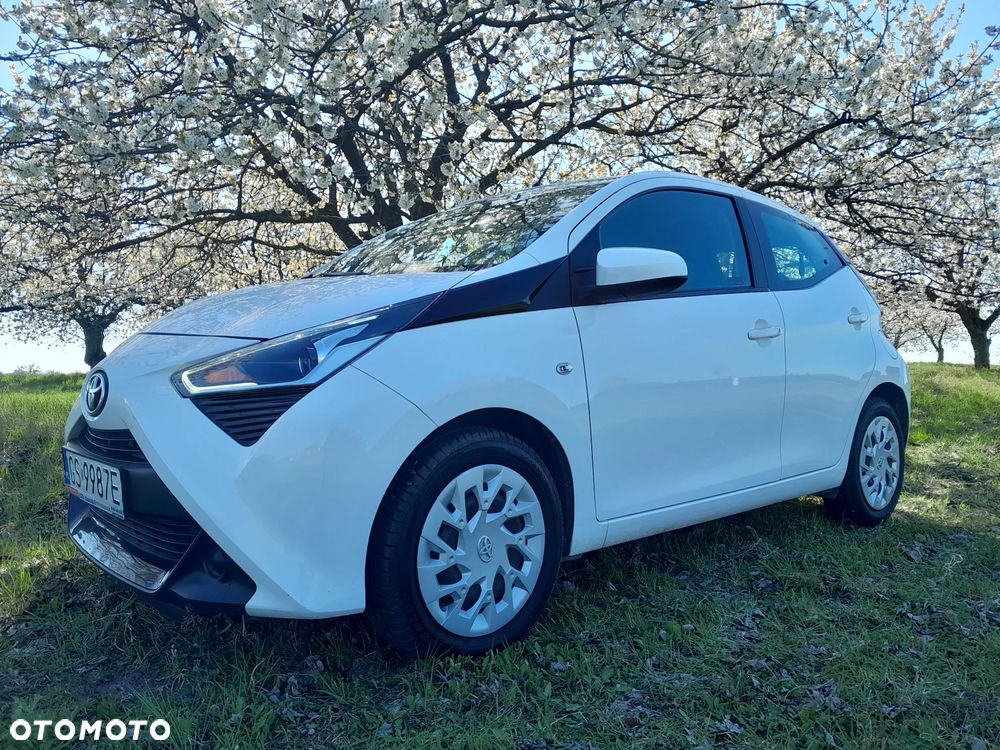 Toyota Aygo x-play - 8
