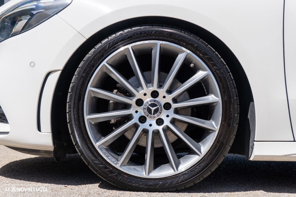 Mercedes-Benz B 180 7G-DCT AMG Line - 4