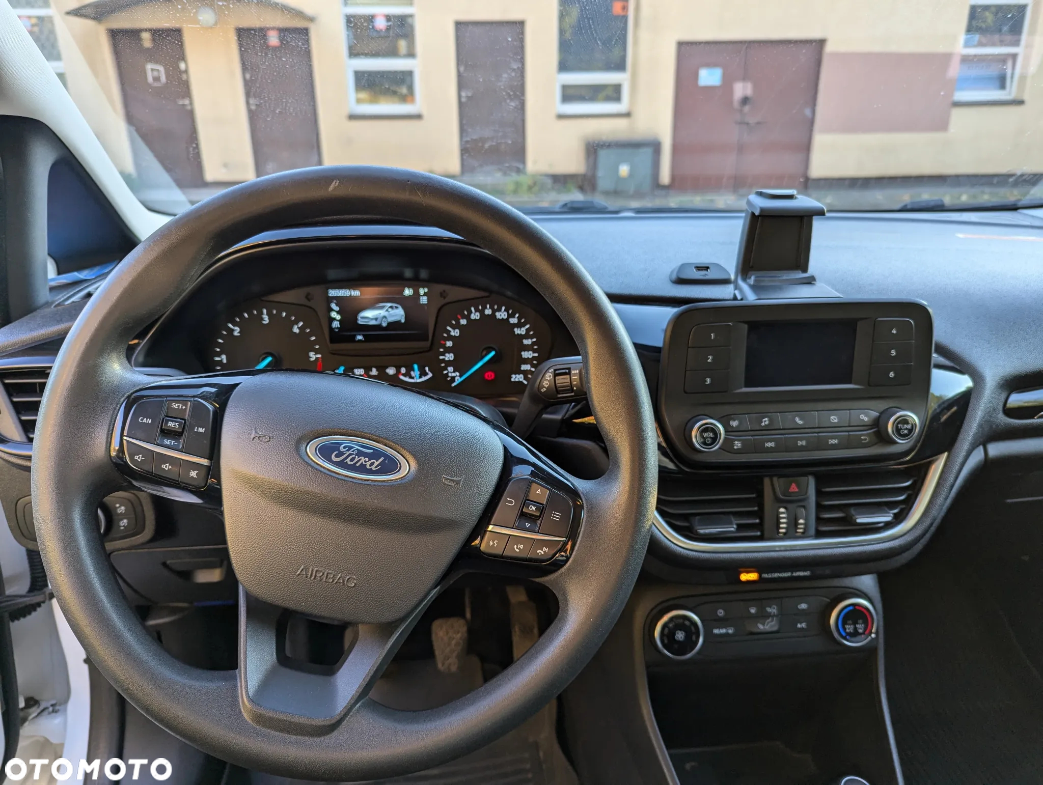 Ford Fiesta - 4