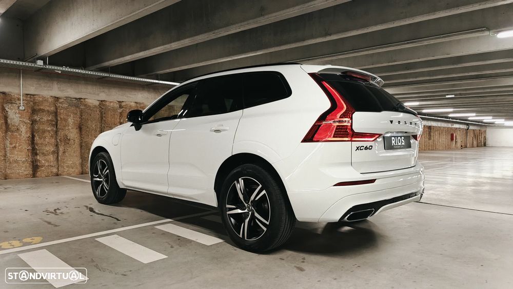 Volvo XC 60 2.0 T8 PHEV R-Design AWD - 35