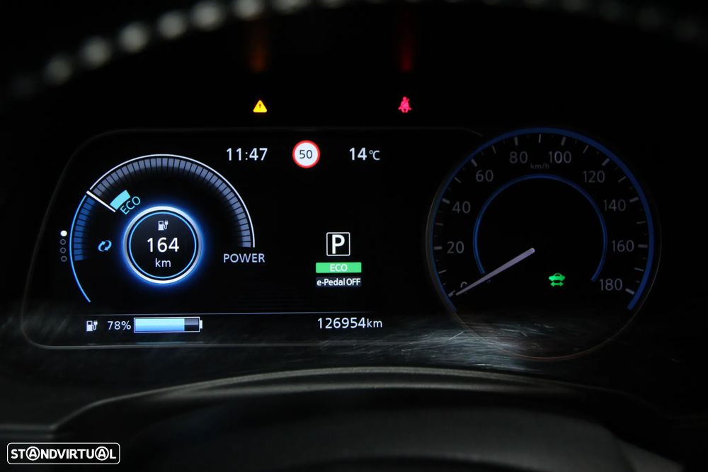 Nissan Leaf N-Connecta - 21