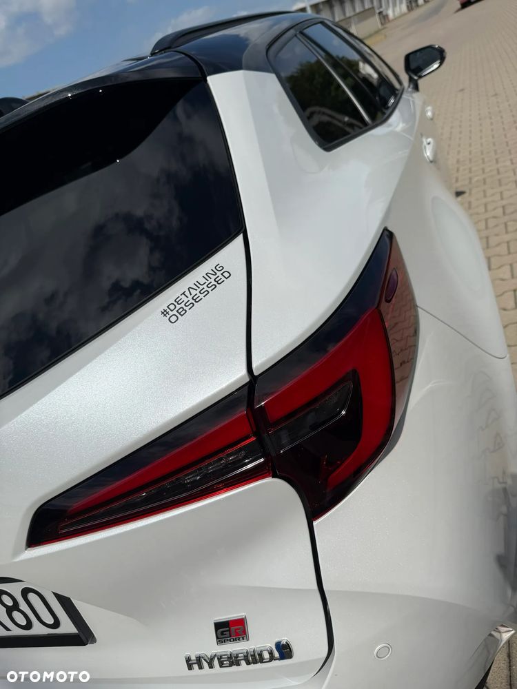 Toyota Corolla 2.0 Hybrid GR Sport Dynamic - 23