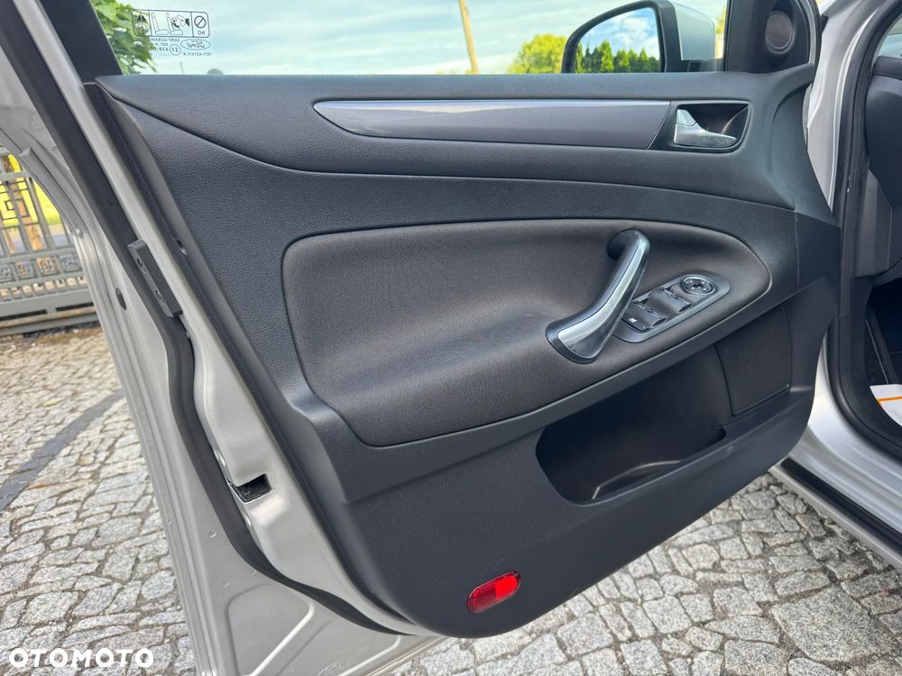 Ford Mondeo 2.0 TDCi Business Edition - 25
