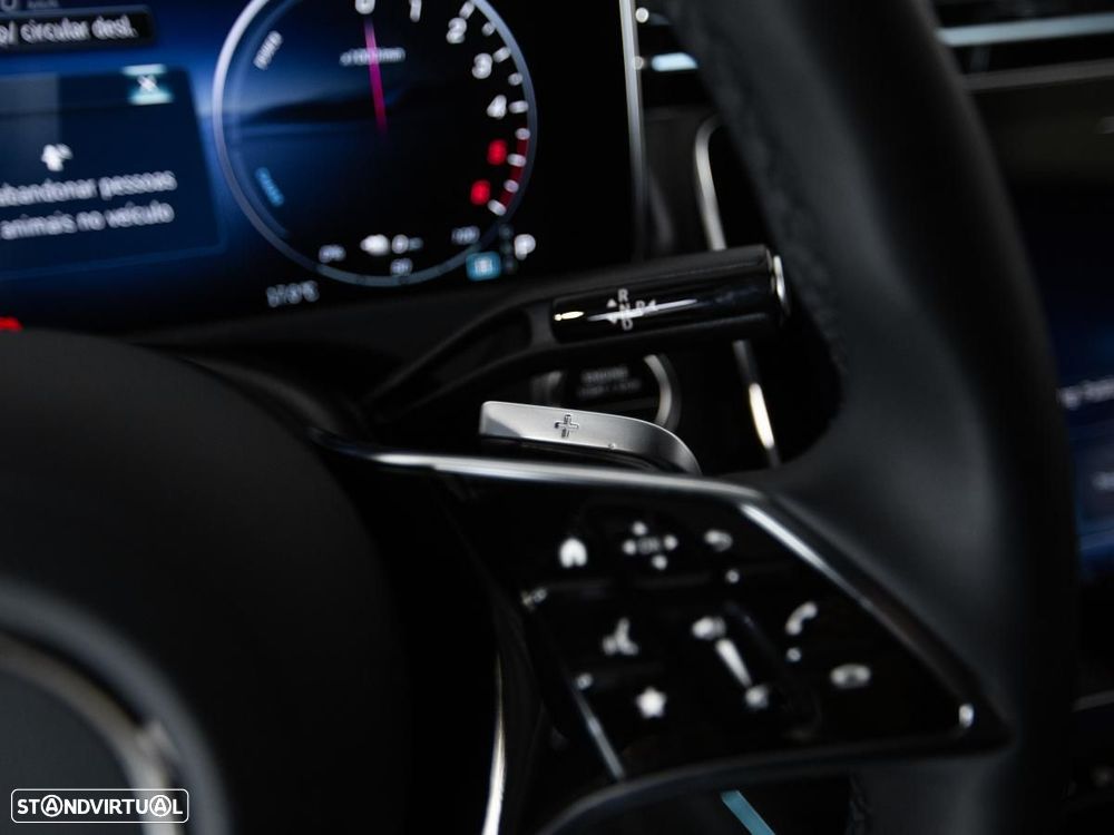 Mercedes-Benz E 300 de 4Matic All-Terrain - 24