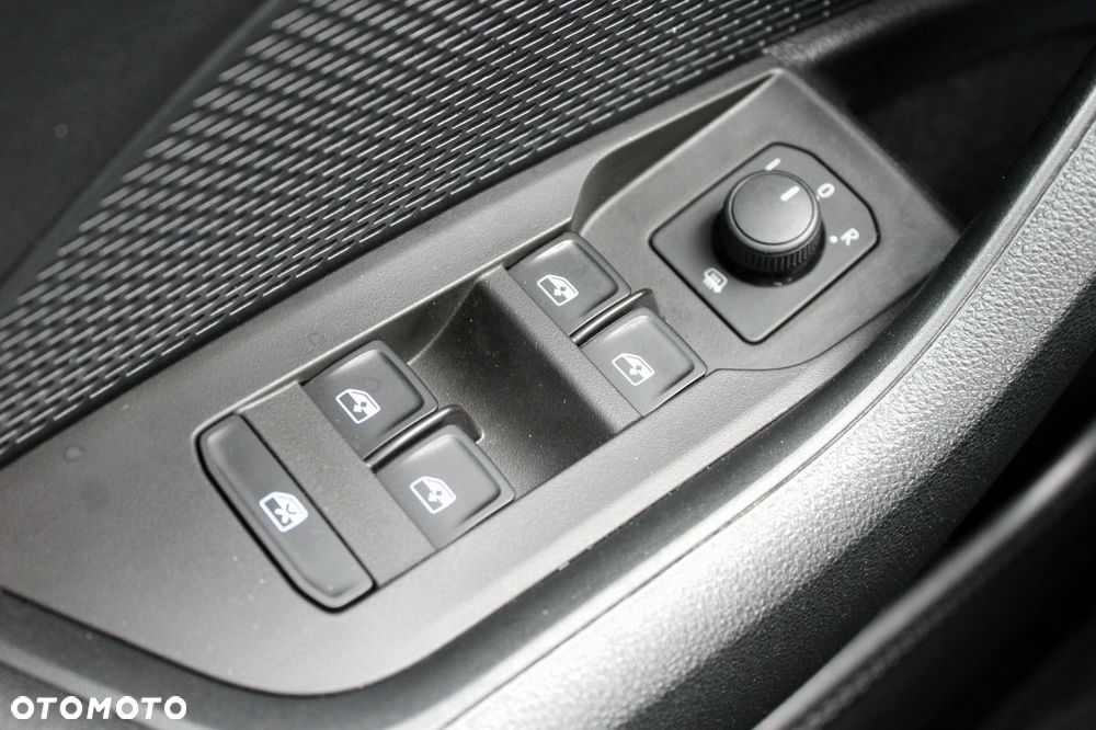 Skoda Octavia 1.5 TSI ACT Ambition DSG - 19
