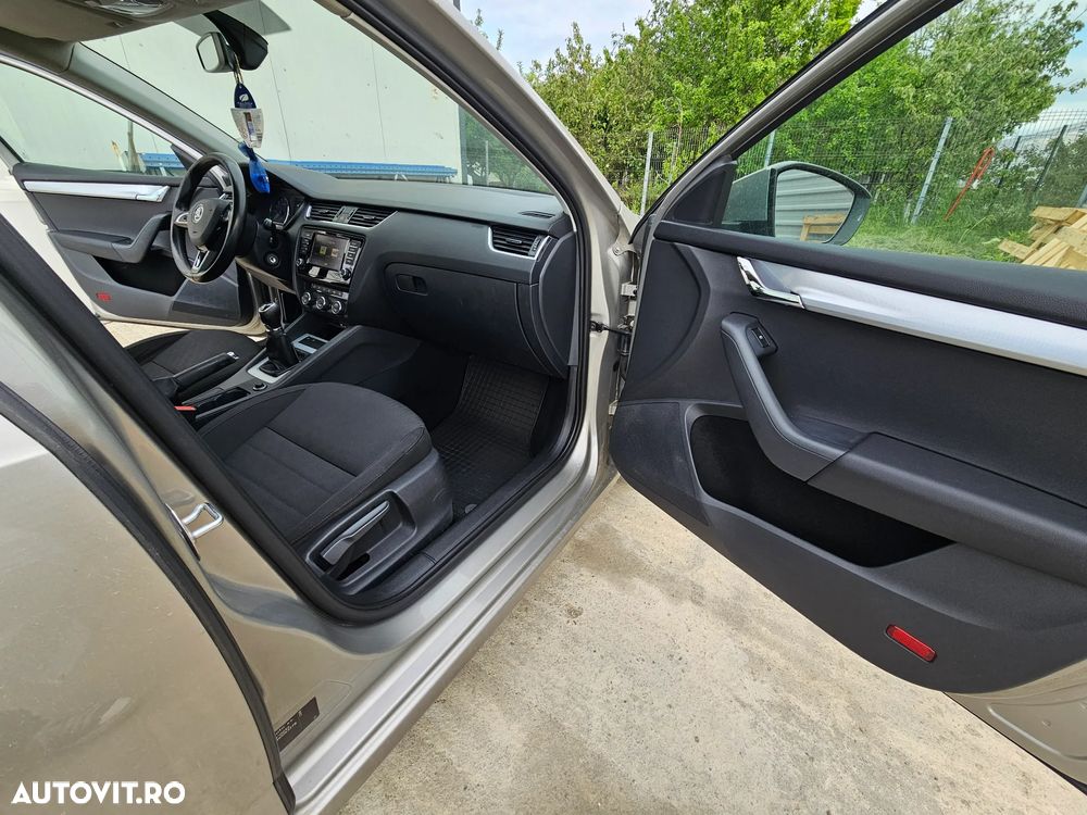 Skoda Octavia 1.6 TDI Style - 15