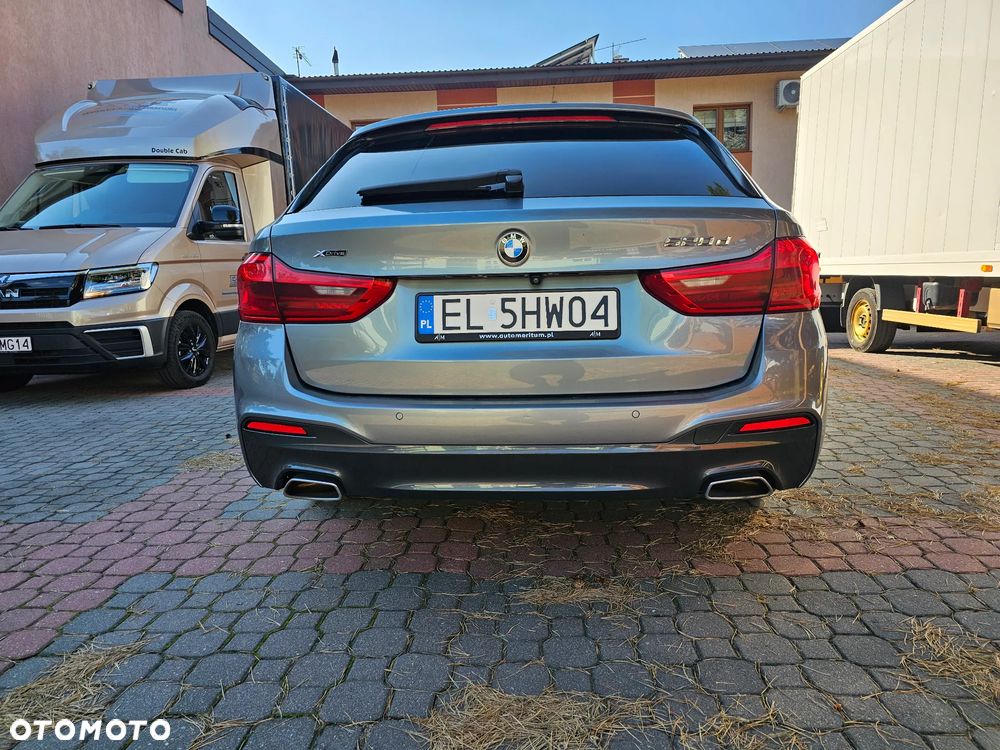 BMW Seria 5 520d xDrive - 6