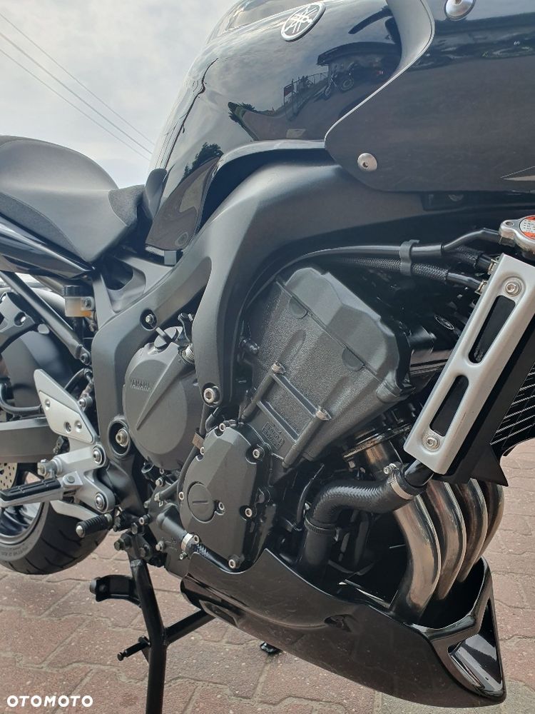 Yamaha FZ6 - 19