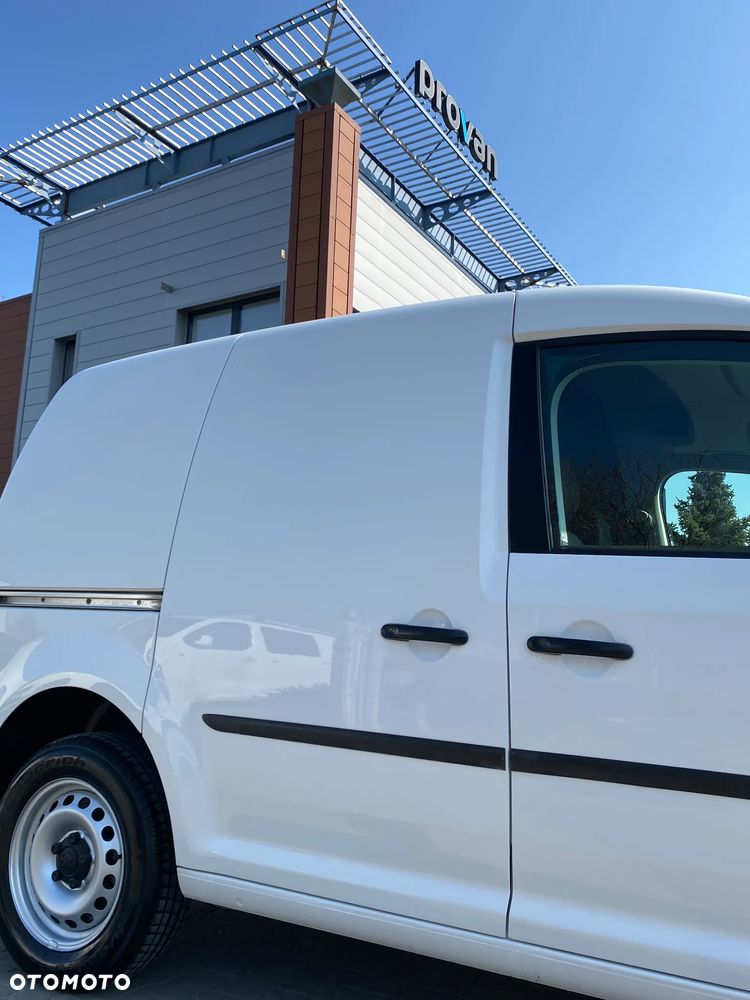 Volkswagen CADDY 2,0 TDI 102 KM L1 niski przebieg - 21