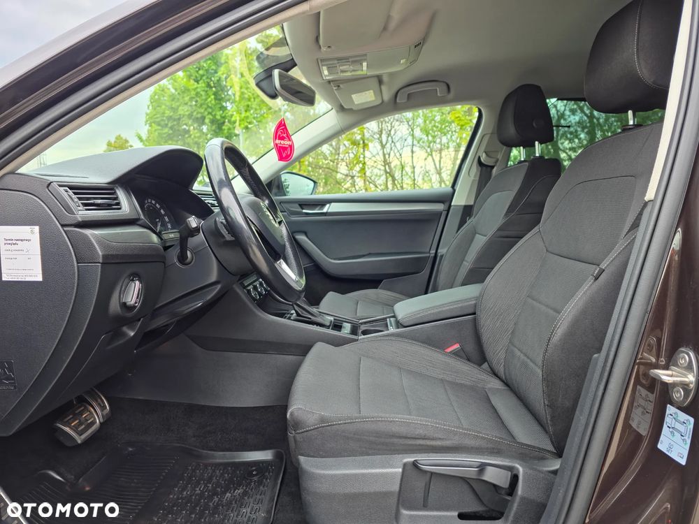 Skoda Superb 2.0 TSI Ambition DSG - 33