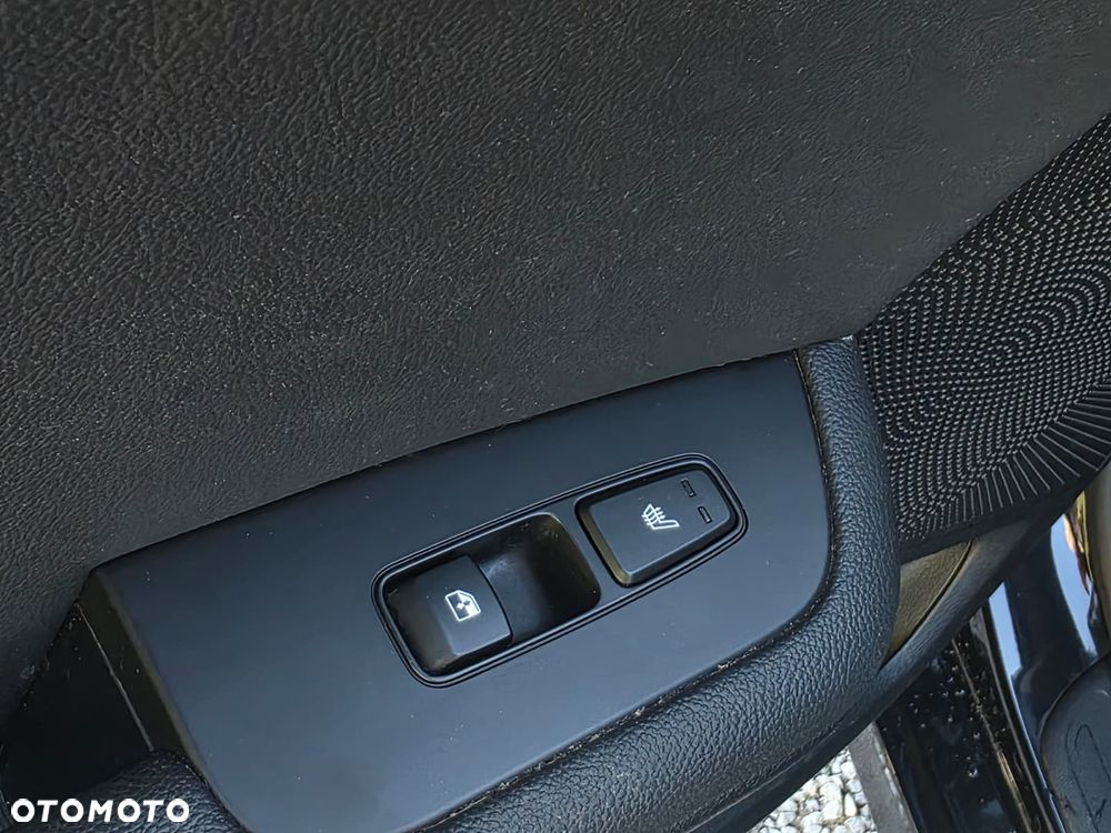 Kia Ceed - 27