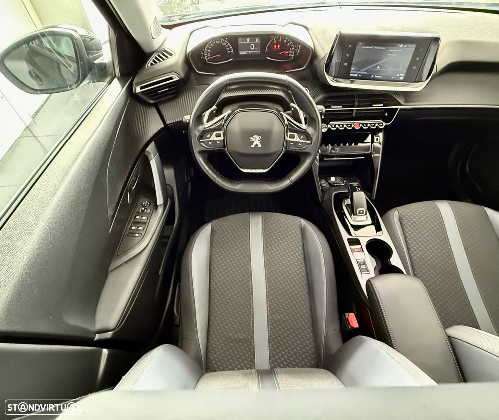 Peugeot 2008 1.5 BlueHDi Allure EAT8 - 13