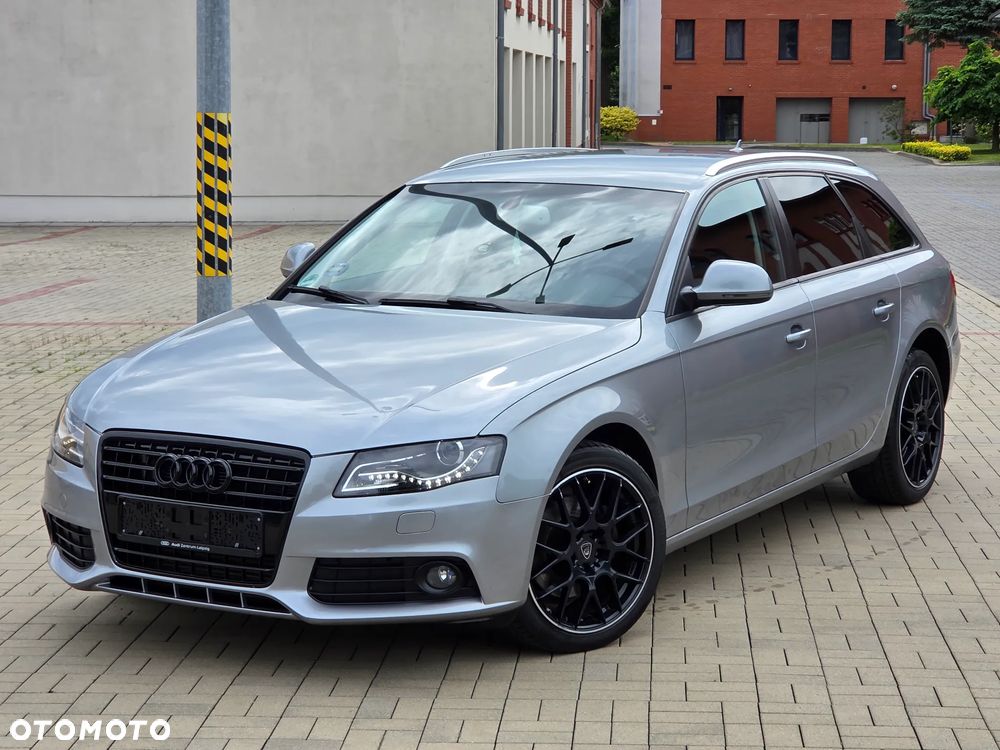 Audi A4 Avant 2.0 TDI DPF Ambiente - 1