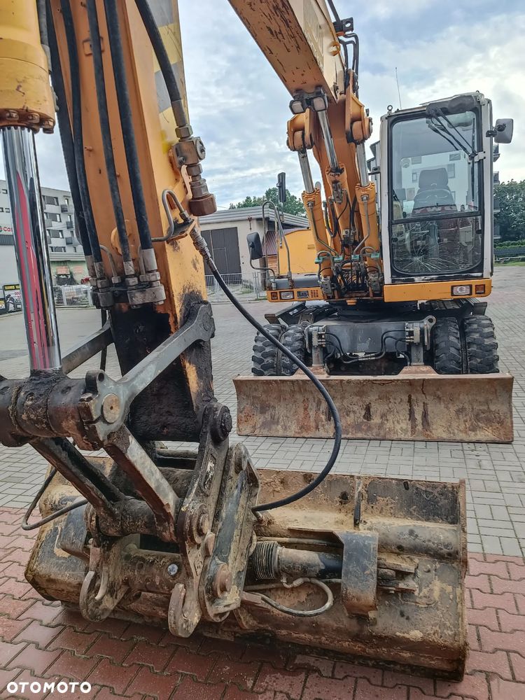 Liebherr A 900 C - 3