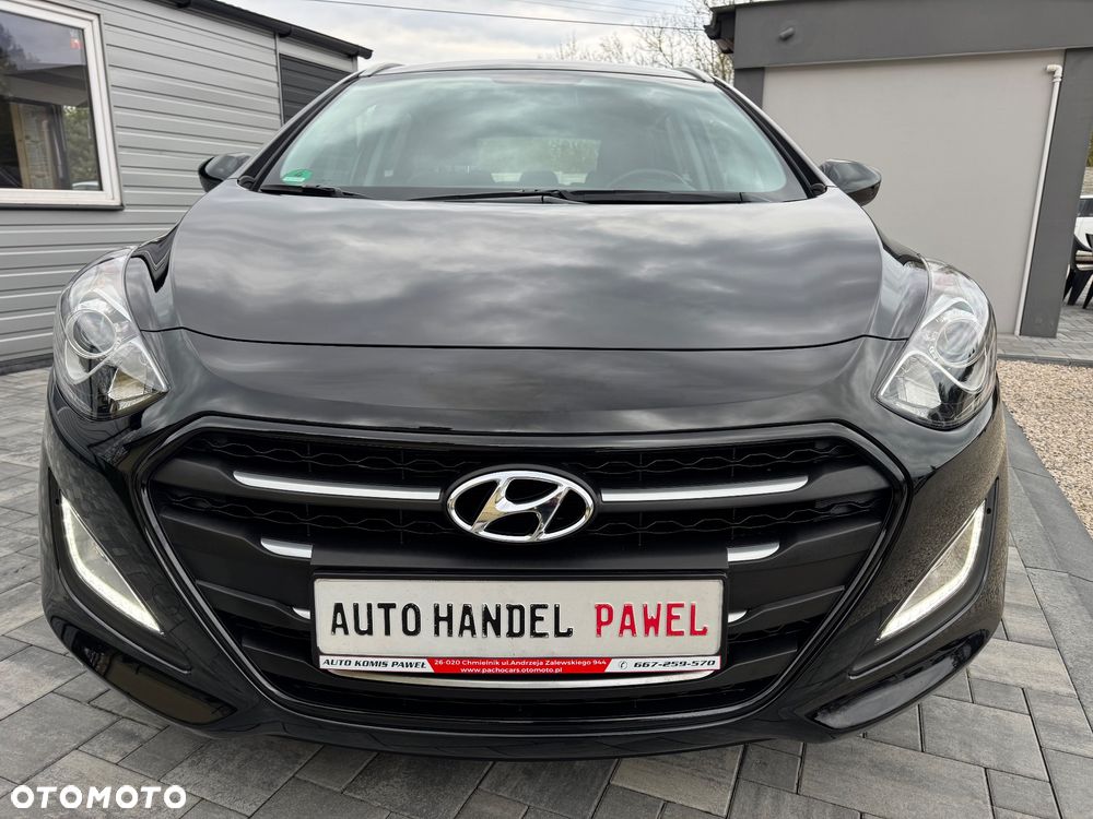 Hyundai i30 blue 1.4 YES Silver - 2