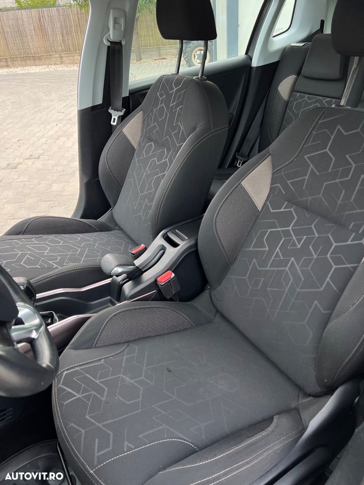 Peugeot 2008 1.2 VTi Active - 16