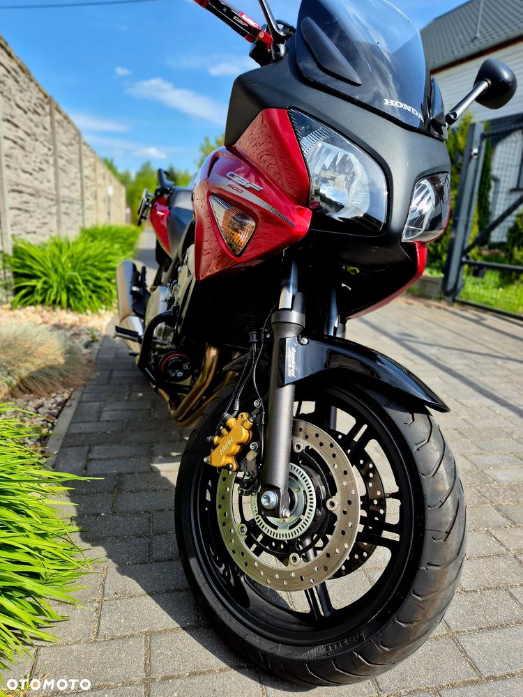 Honda CBF - 23