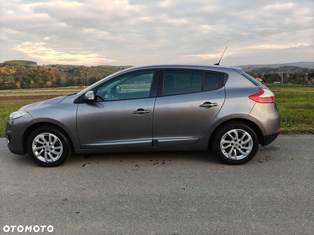 Renault Megane ENERGY TCe 115 Start & Stop Authentique - 5