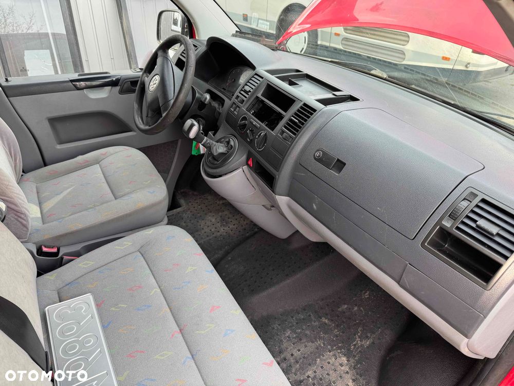 Volkswagen T5 - 11