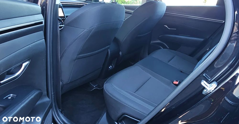 Hyundai Tucson 1.6 CRDi 48V-Hybrid 2WD DCT Select - 18
