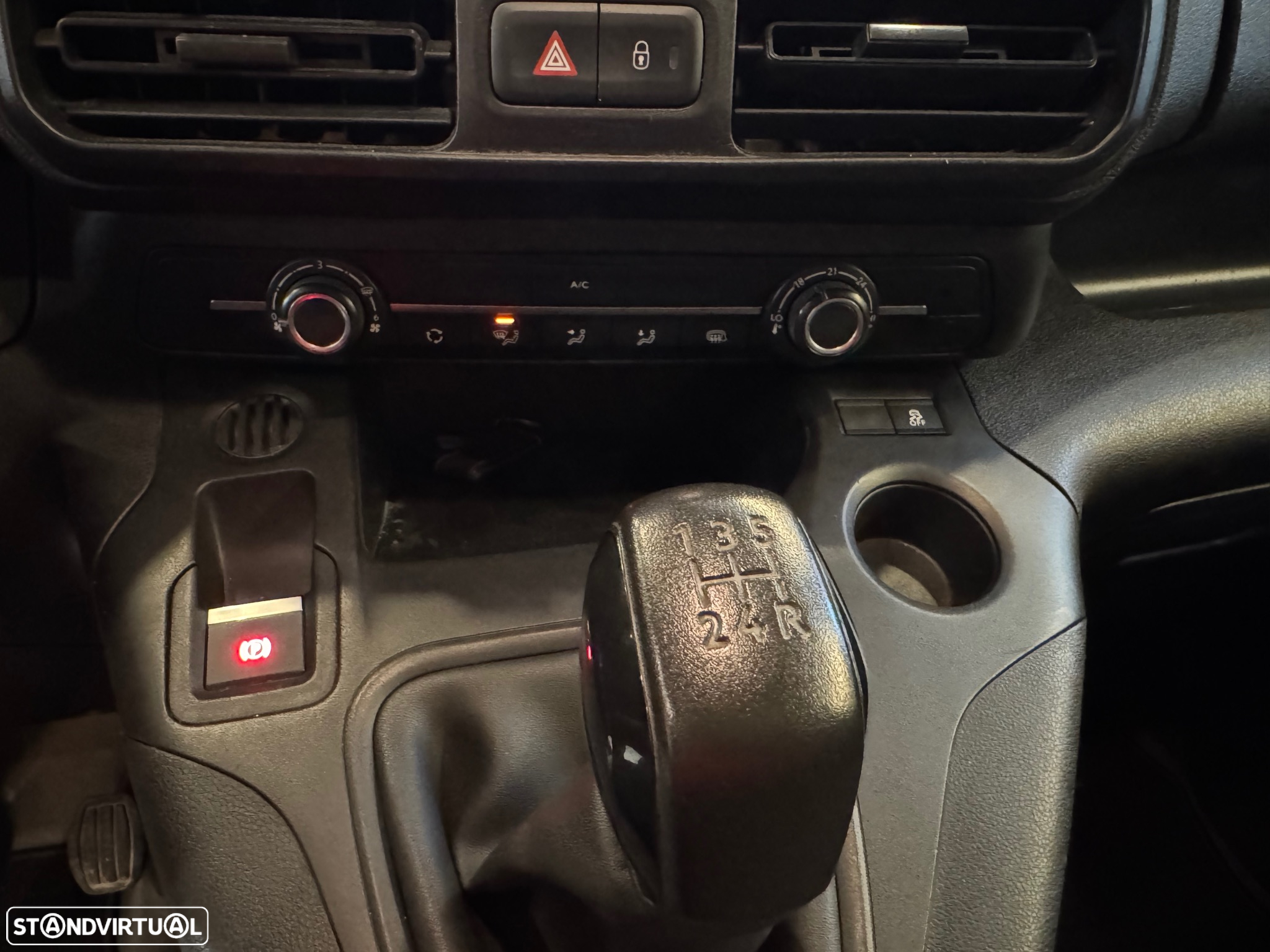 Peugeot Partner 3L Longa - 14