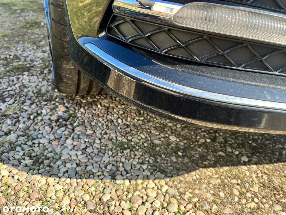 Mercedes-Benz Klasa C 180 BlueEFFICIENCY 7G-TRONIC Avantgarde - 19