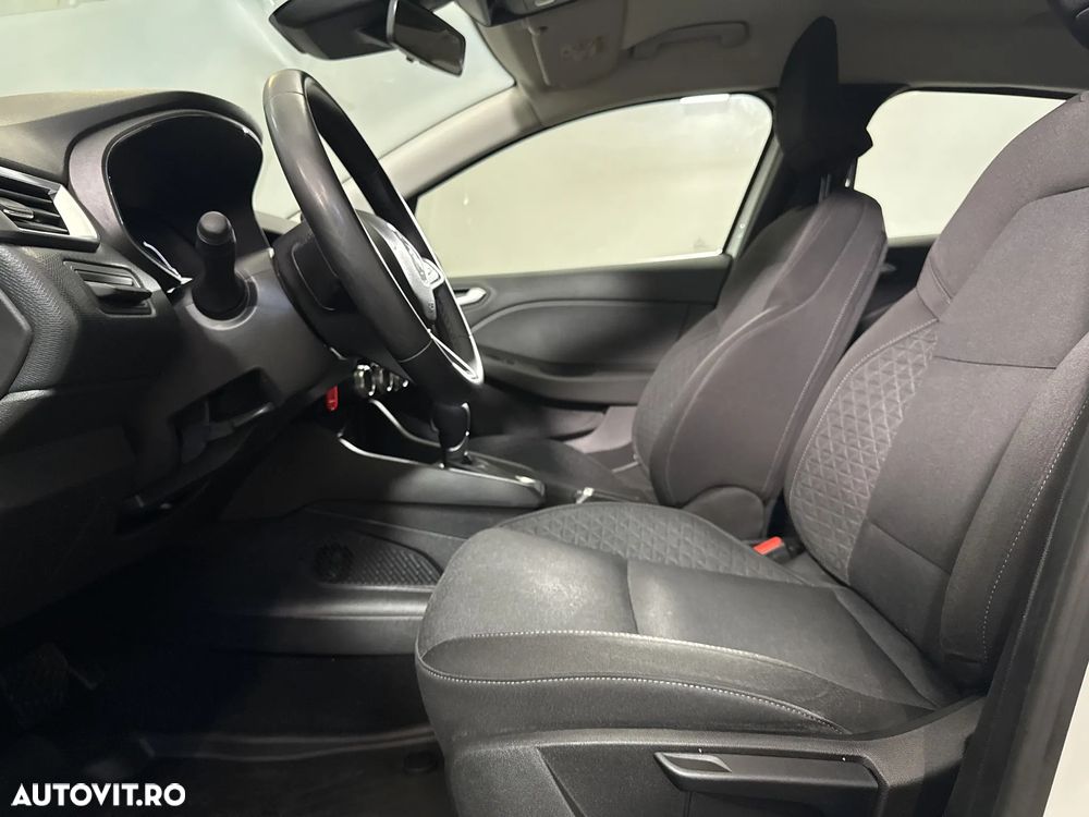 Renault Clio - 23