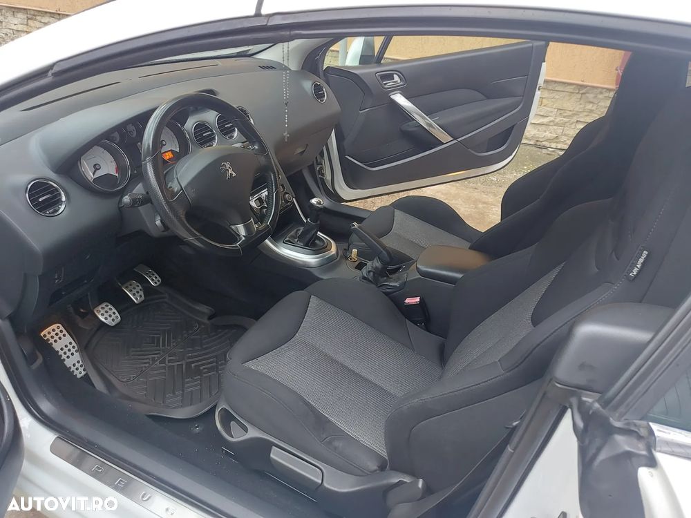 Peugeot 308 CC 1.6 E Premium - 7