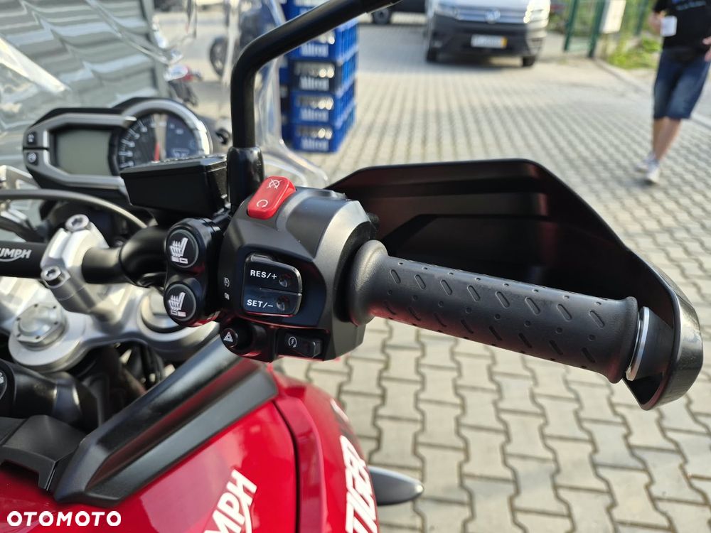 Triumph Tiger - 26