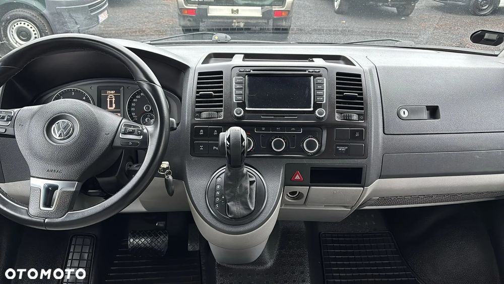 Volkswagen Transporter - 17