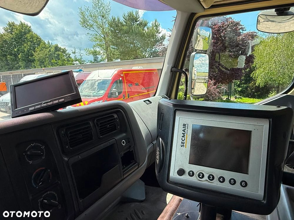 Renault Premium 370.26 - 13