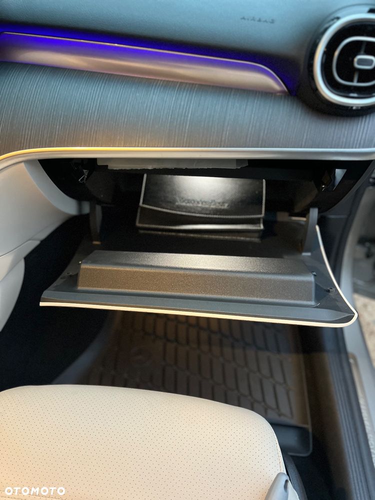 Mercedes-Benz Klasa C - 21