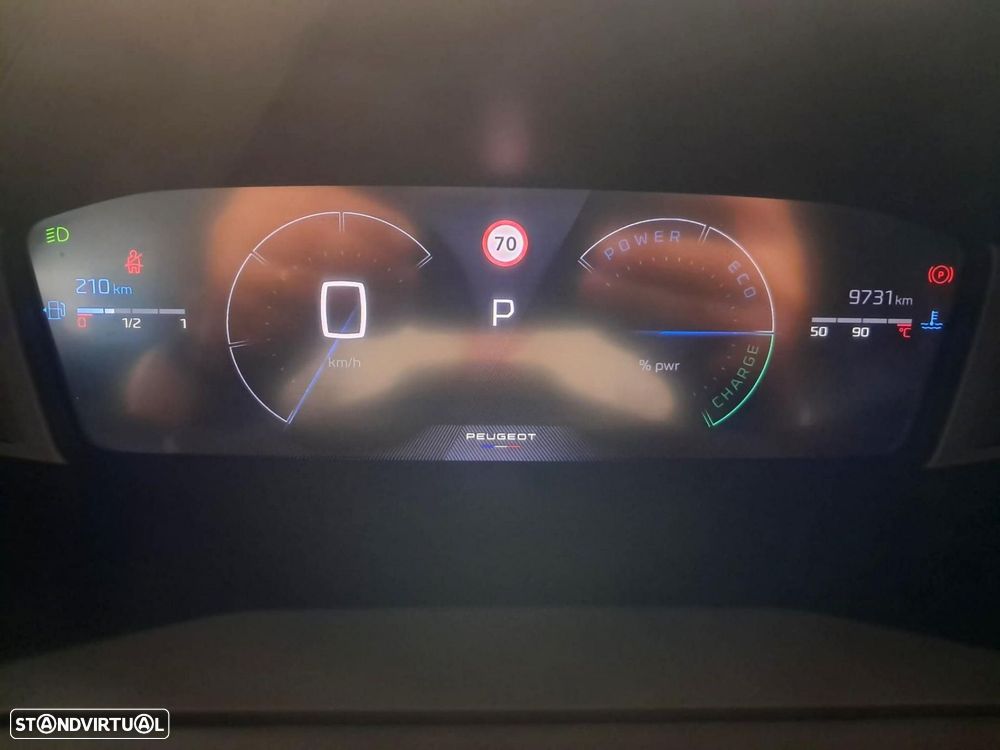 Peugeot 208 1.2 Hybrid Allure e-DCS6 - 18