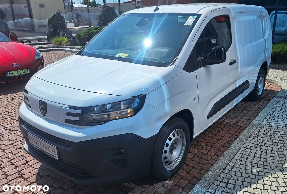 Peugeot Partner Furgon Long 950kg BlueHDi 130 KM S&S M6 Warto