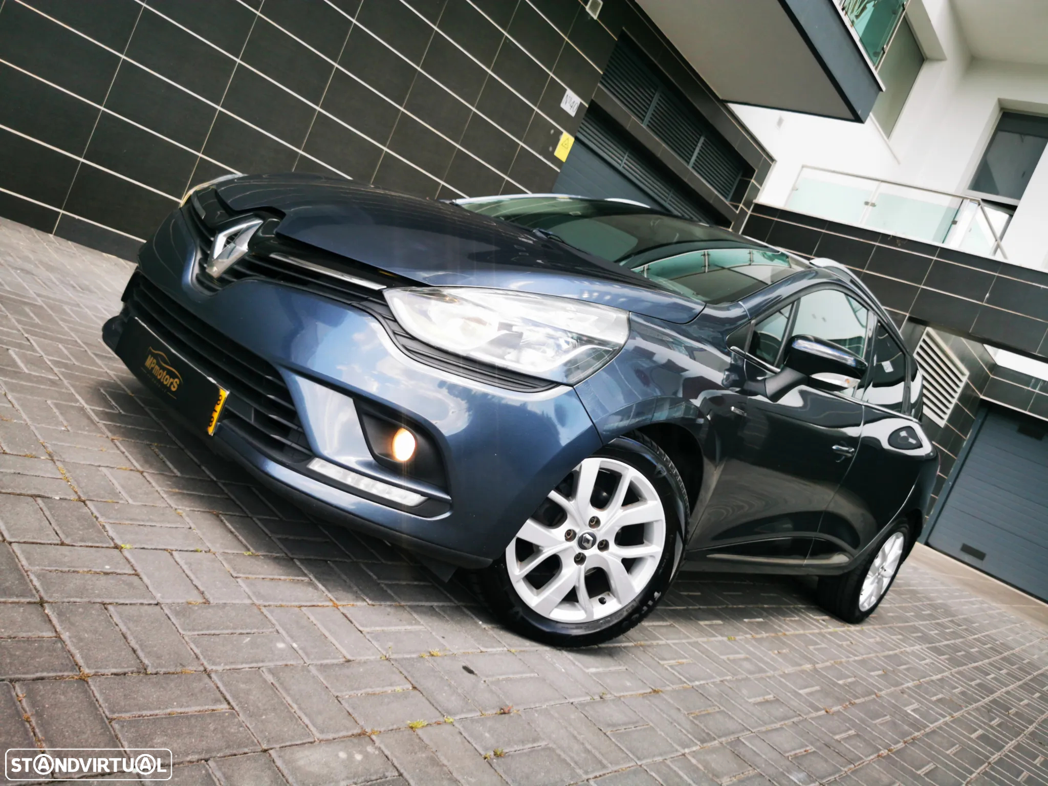 Renault Clio Sport Tourer 1.5 dCi Limited EDition - 7