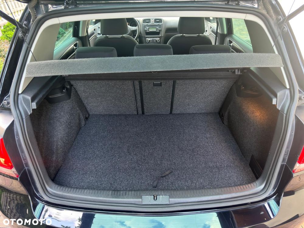 Volkswagen Golf - 8