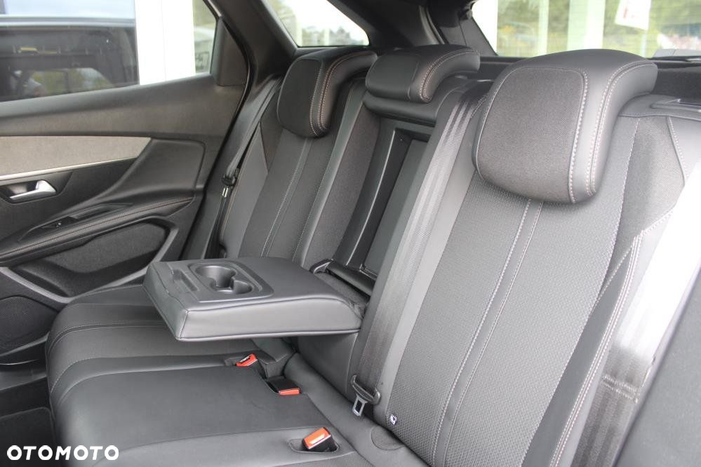 Peugeot 3008 - 12