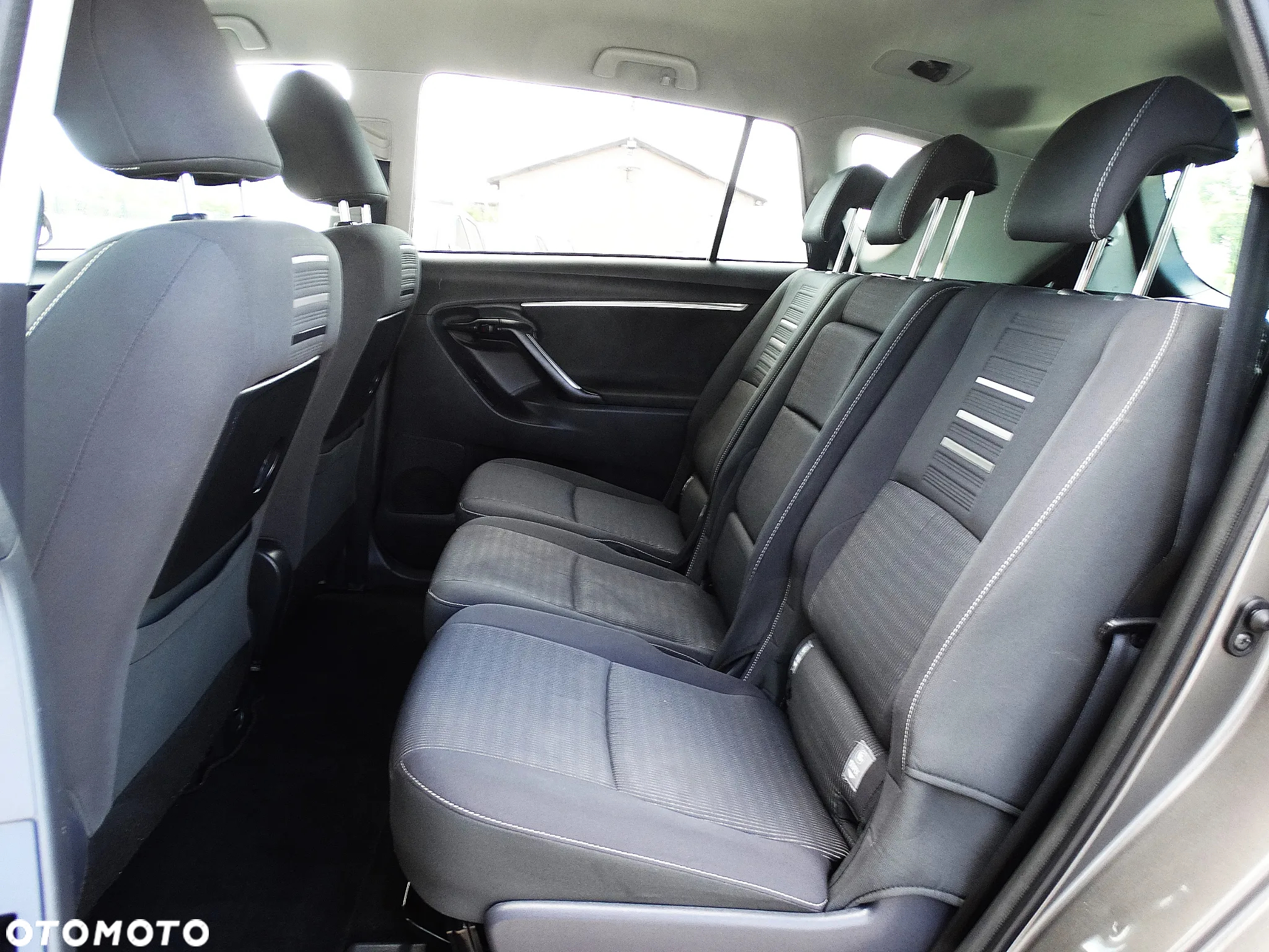 Toyota Verso 1.8 7-Sitzer Executive - 30