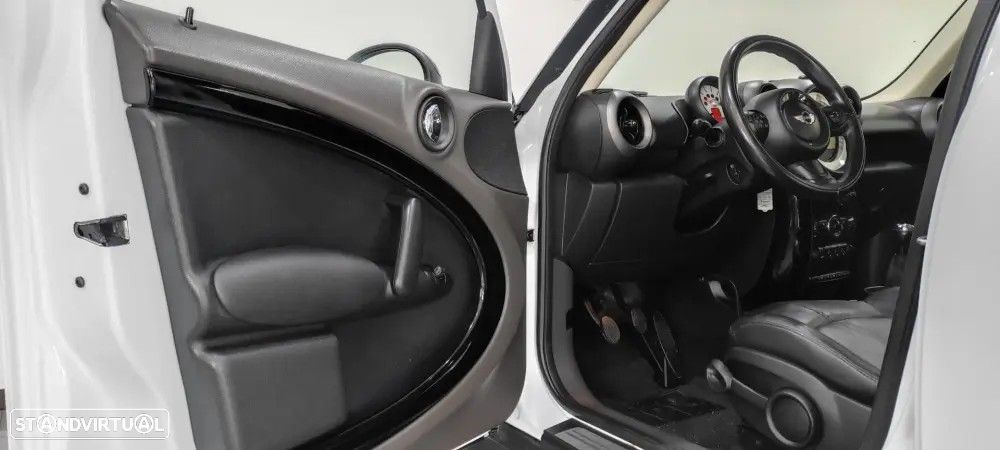 MINI Countryman One D - 16