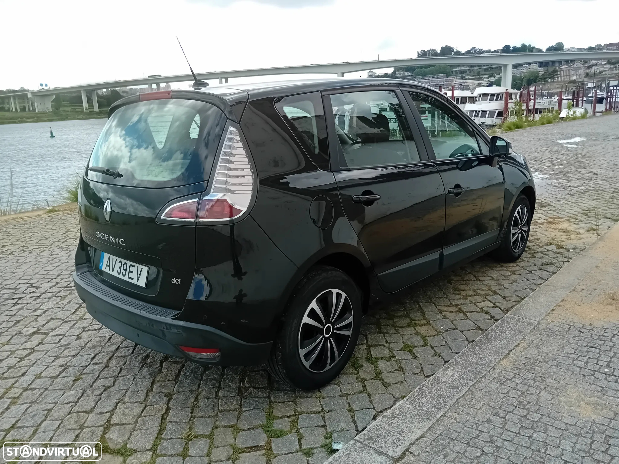Renault Scénic 1.5 dCi Dynamique S - 31