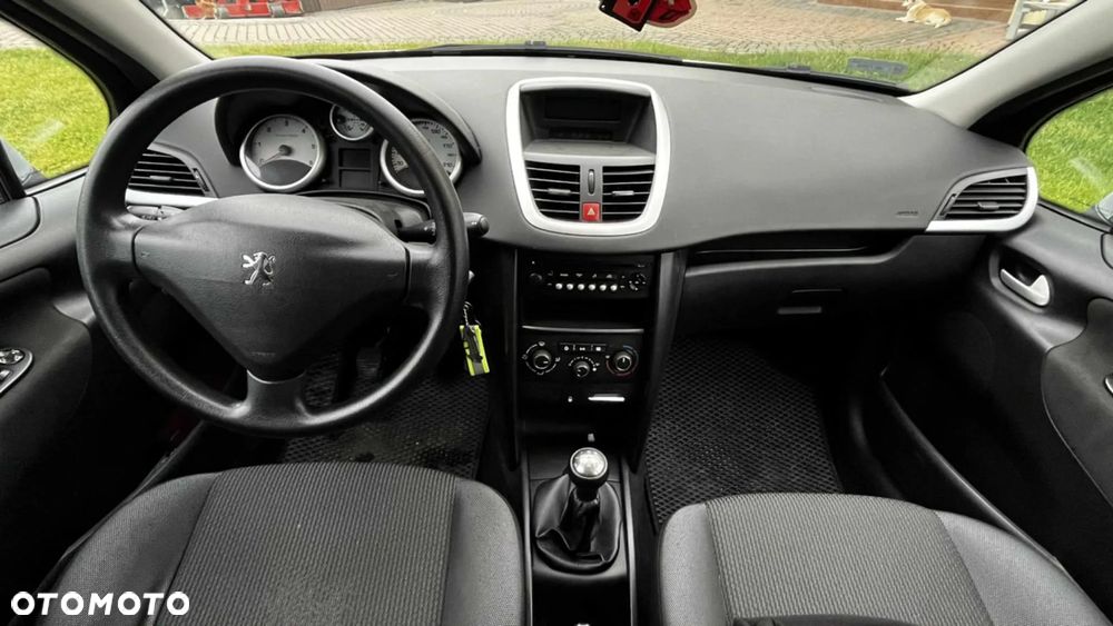 Peugeot 207 1.6 HDi Trendy 99g - 8