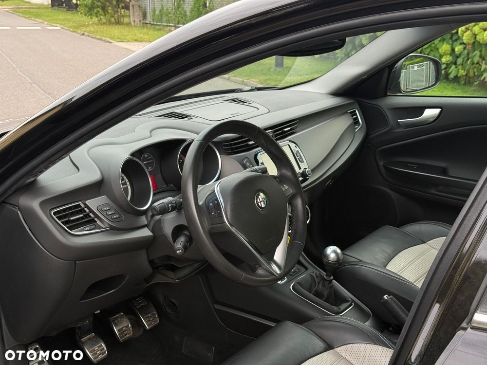 Alfa Romeo Giulietta 1.4 TB 16V Multiair Collezione - 10