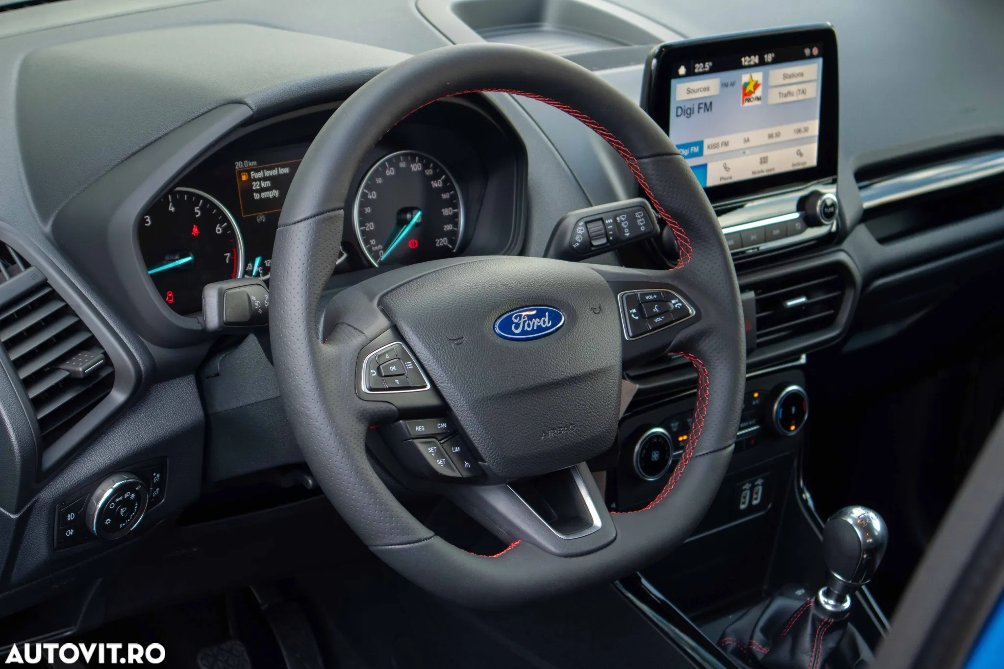 Ford EcoSport 1.0 Ecoboost ST-Line - 13