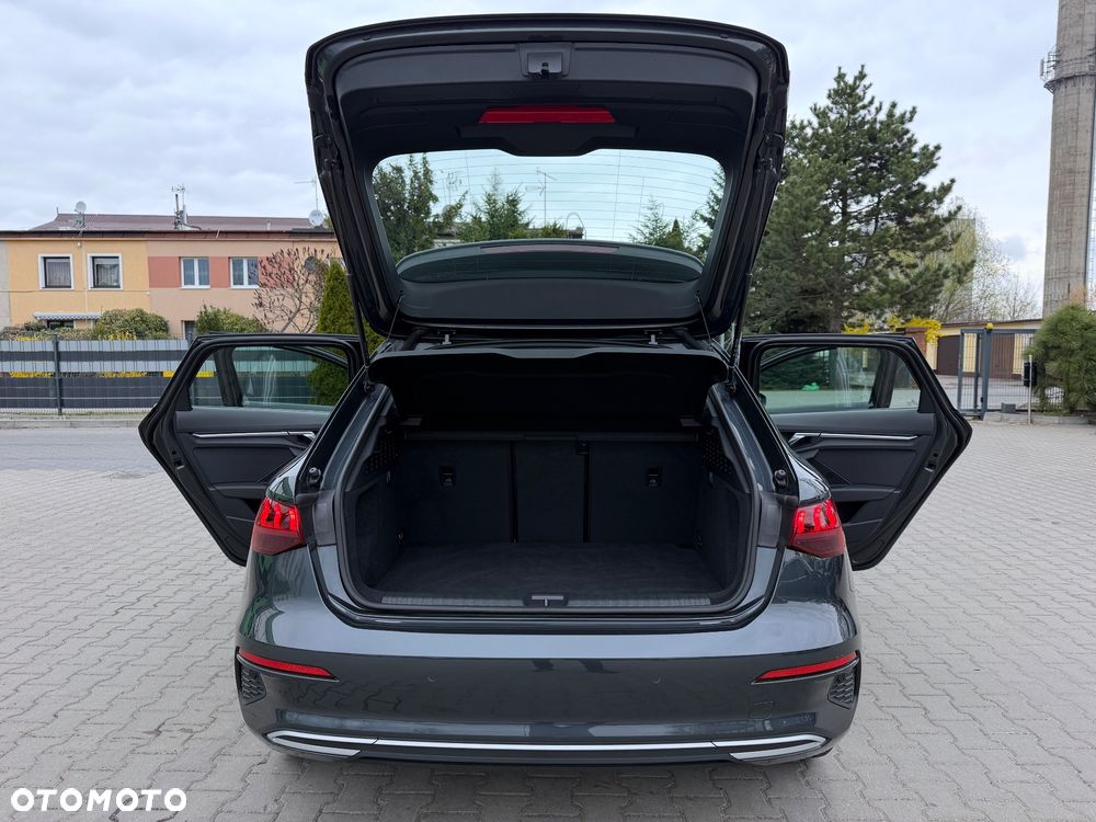 Audi A3 Sportback 35 TFSI S Line - 14